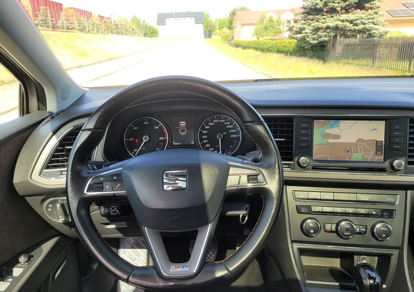 Seat Leon cena 67800 przebieg: 106671, rok produkcji 2016 z Iława małe 781